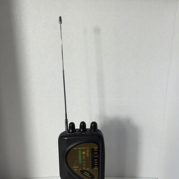 Multi Band Radio AM FM TV1 TV2 Weather Band Model 2150 Electro Brand For Parts - Picture 2 of 9